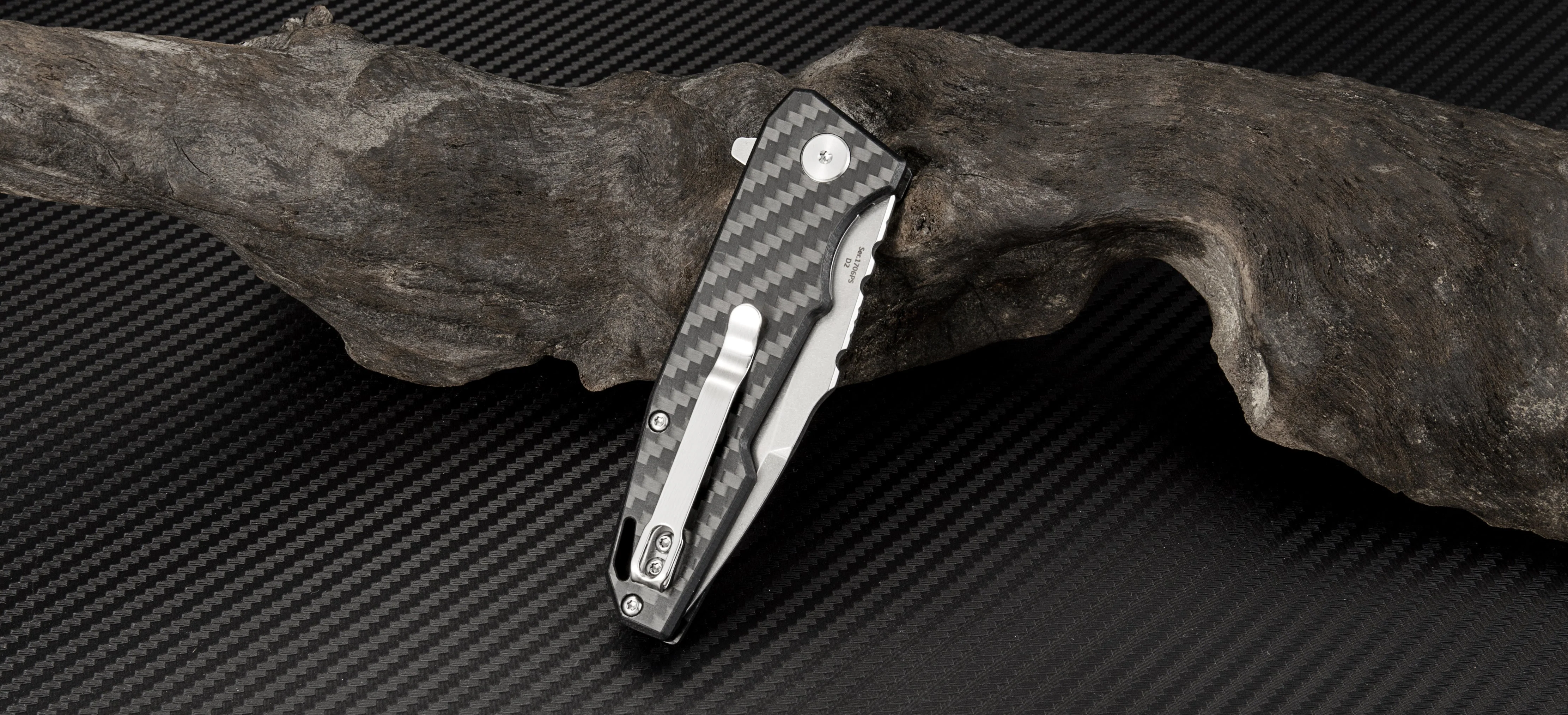 Artisan Cutlery Predator ATZ-1706PS D2 Blade Carbon Fiber Handle Folding Knives - Image 3