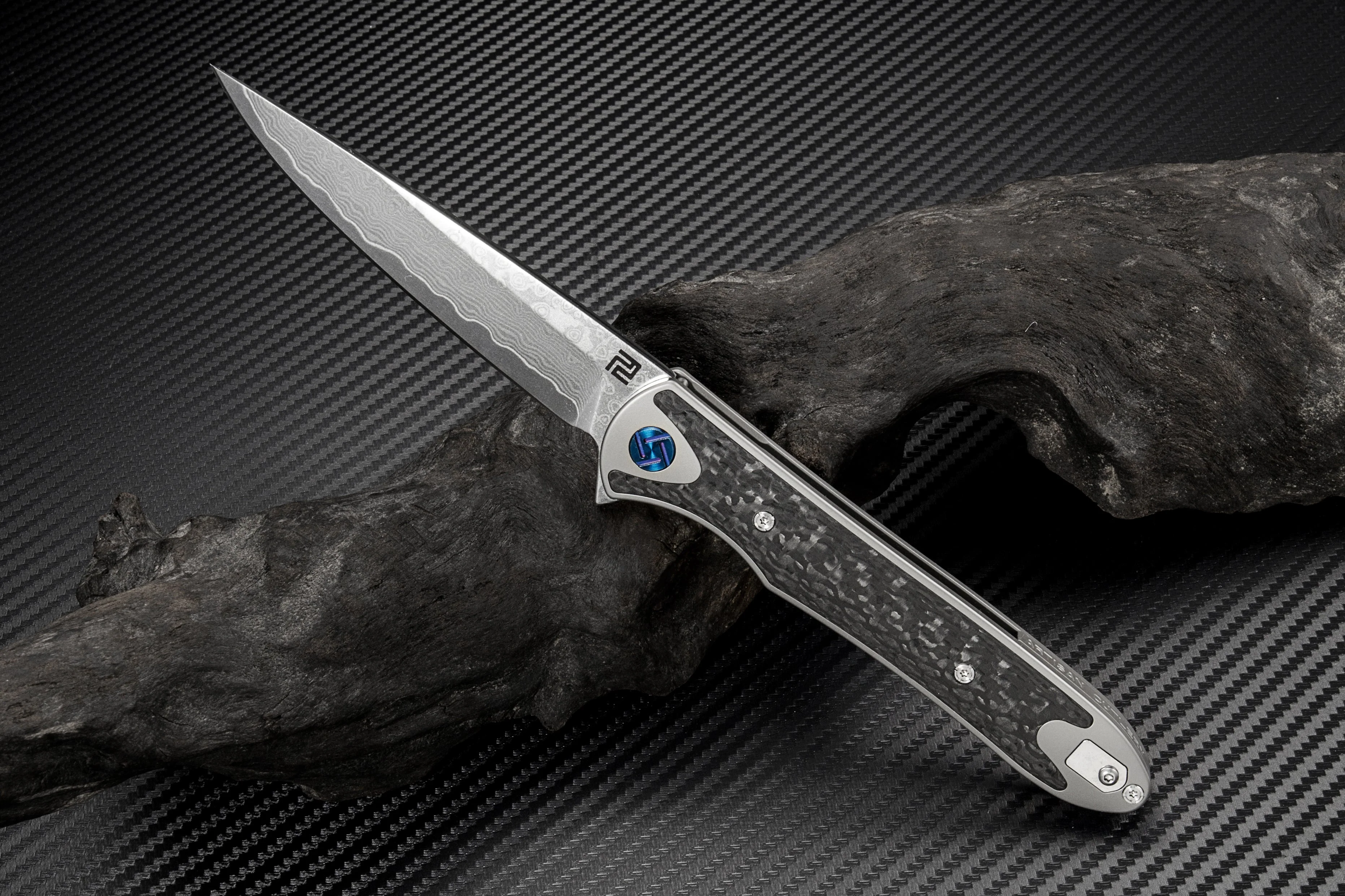 Artisan Cutlery Shark ATZ-1707GD Damascus Blade Titanium TC4 Handle Folding Knives - Image 3